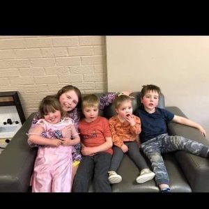 Meet your Posher, Krystal